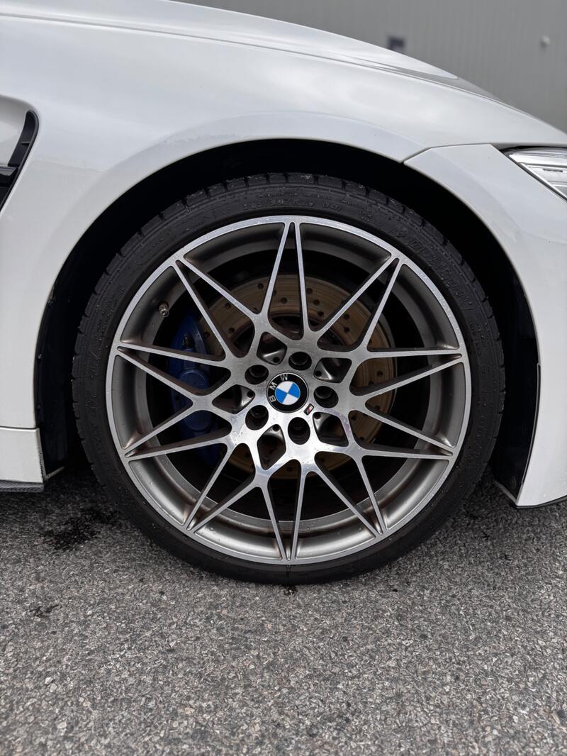 BMW M4