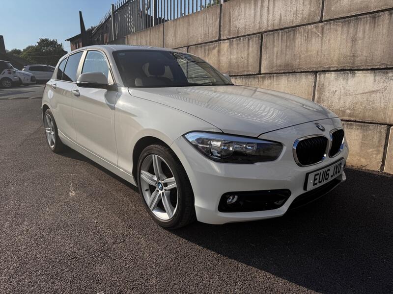 BMW 1 SERIES