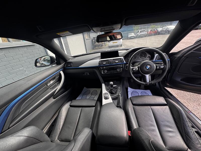 BMW 4 SERIES